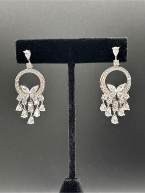 Anna Zuckerman Butterfly Crystalline
Chandelier Dangle Earrings NWT Bridal Prom